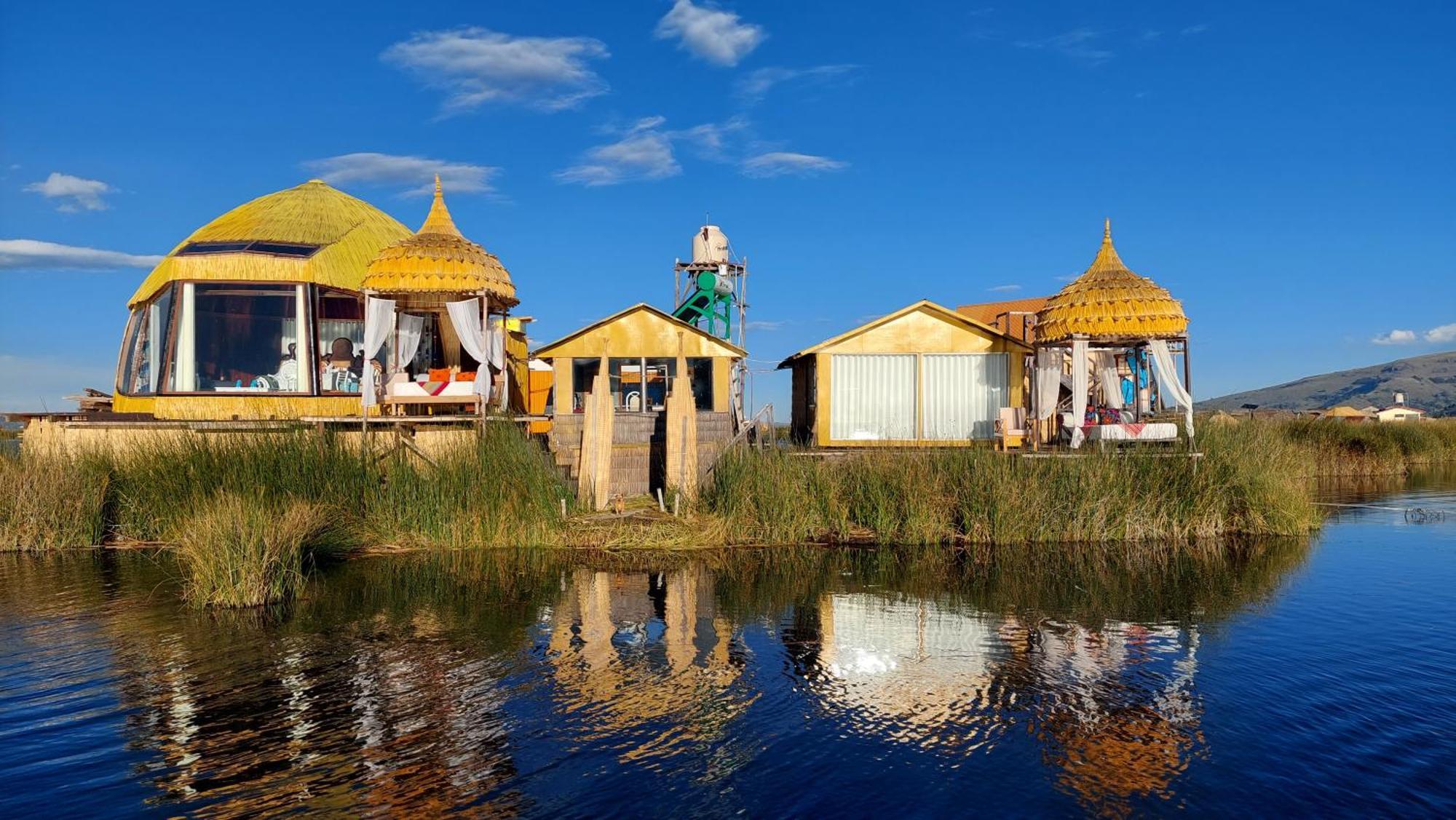 Uros Lodge Peru Puno Extérieur photo