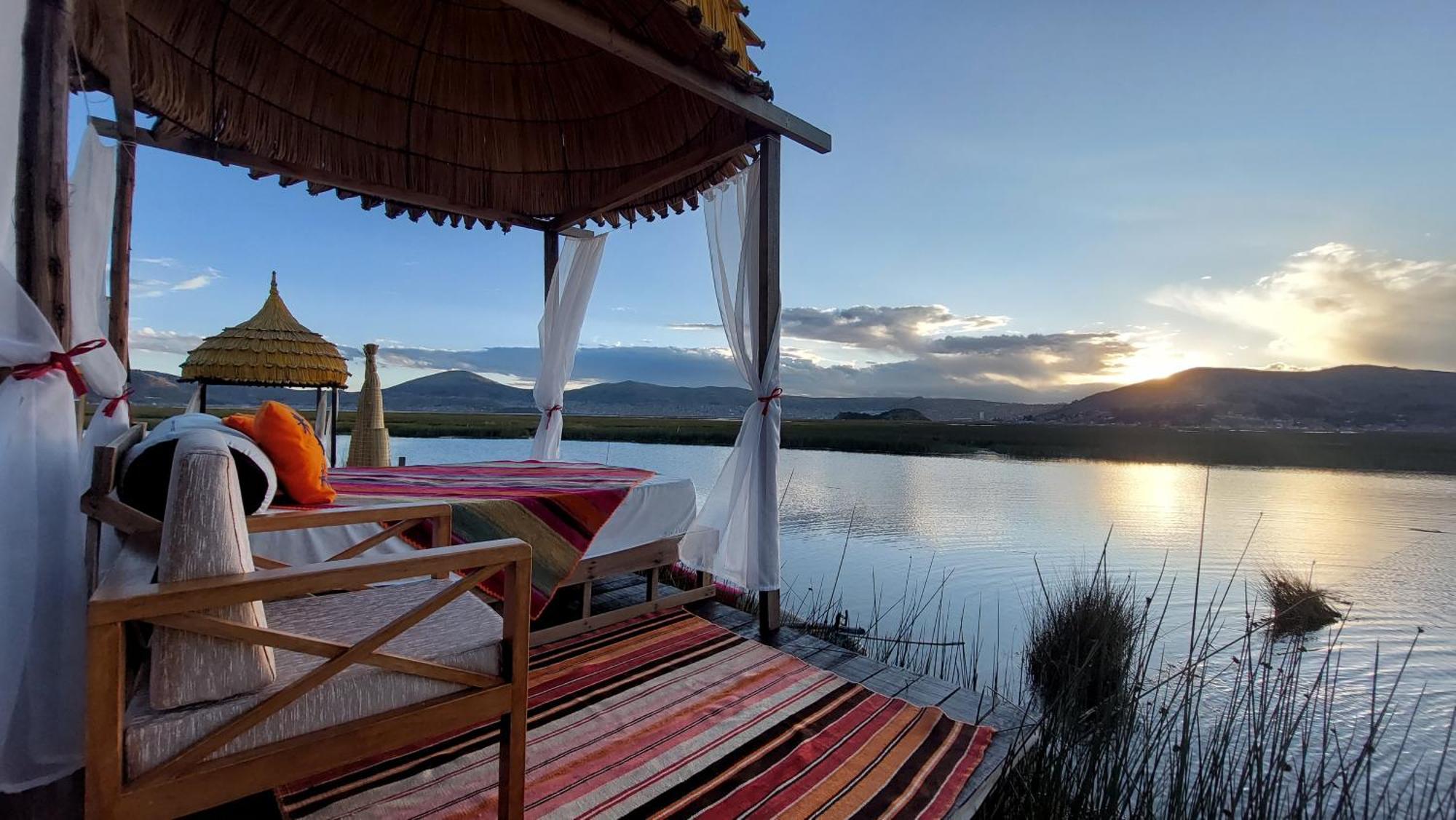 Uros Lodge Peru Puno Extérieur photo